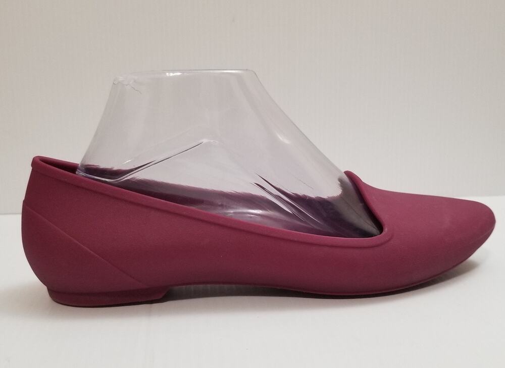 Crocs Eve Pointy Toe Ballet Flat Size 8 Womens Plum Slip On Iconic Shoes 203433